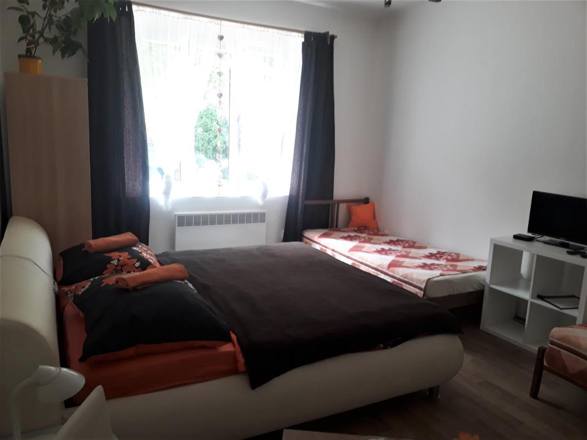 Apartmany Karlštejn Buitenkant foto